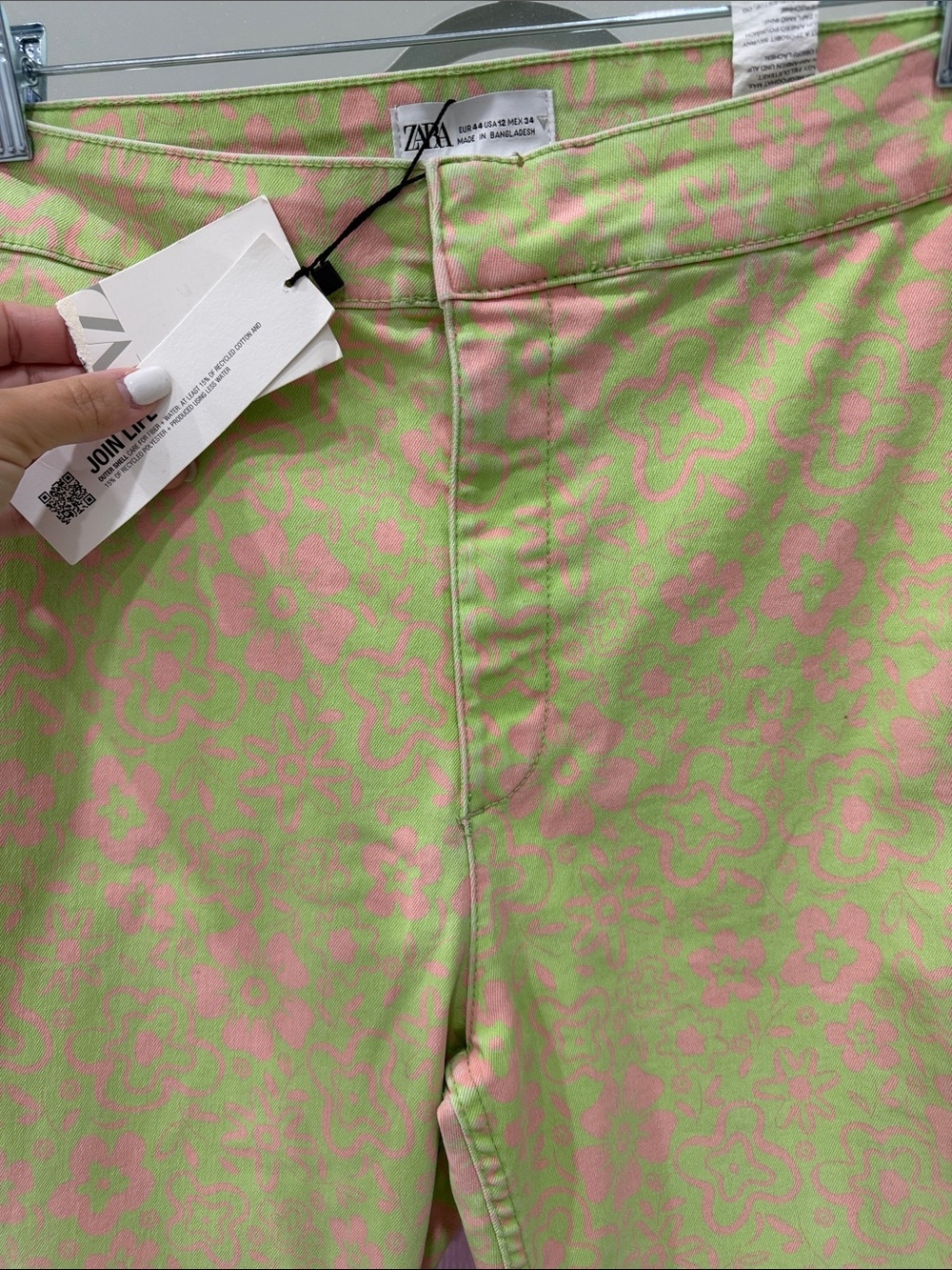 Zara Lime Green and Pink Floral Cropped Flare Jeans - Picture 6 of 7